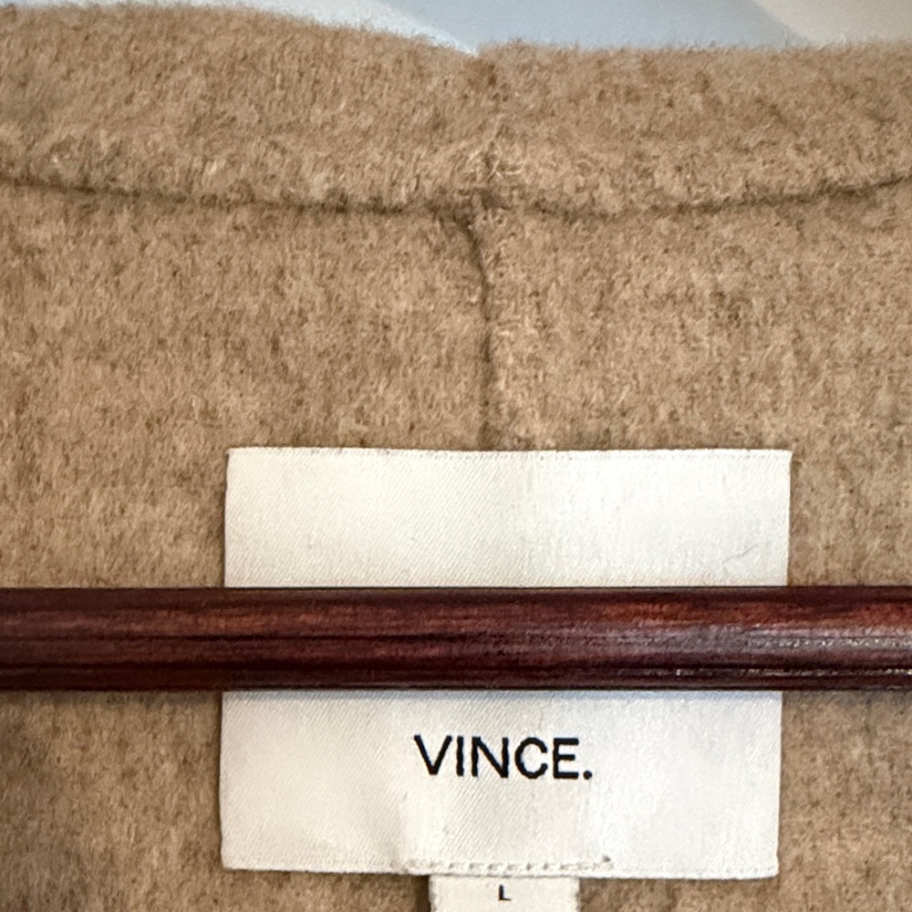 Vince Elegant Wool Tan Coat - Picture 7 of 7